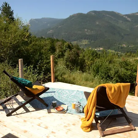 Ecolodge De La Ferme Du Chant De Cailloux Die Buitenkant foto