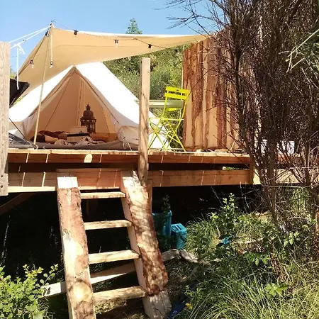 Ecolodge De La Ferme Du Chant De Cailloux Die Buitenkant foto